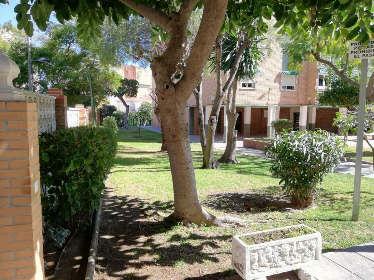 Apartamento Aurora Malaga Exterior photo